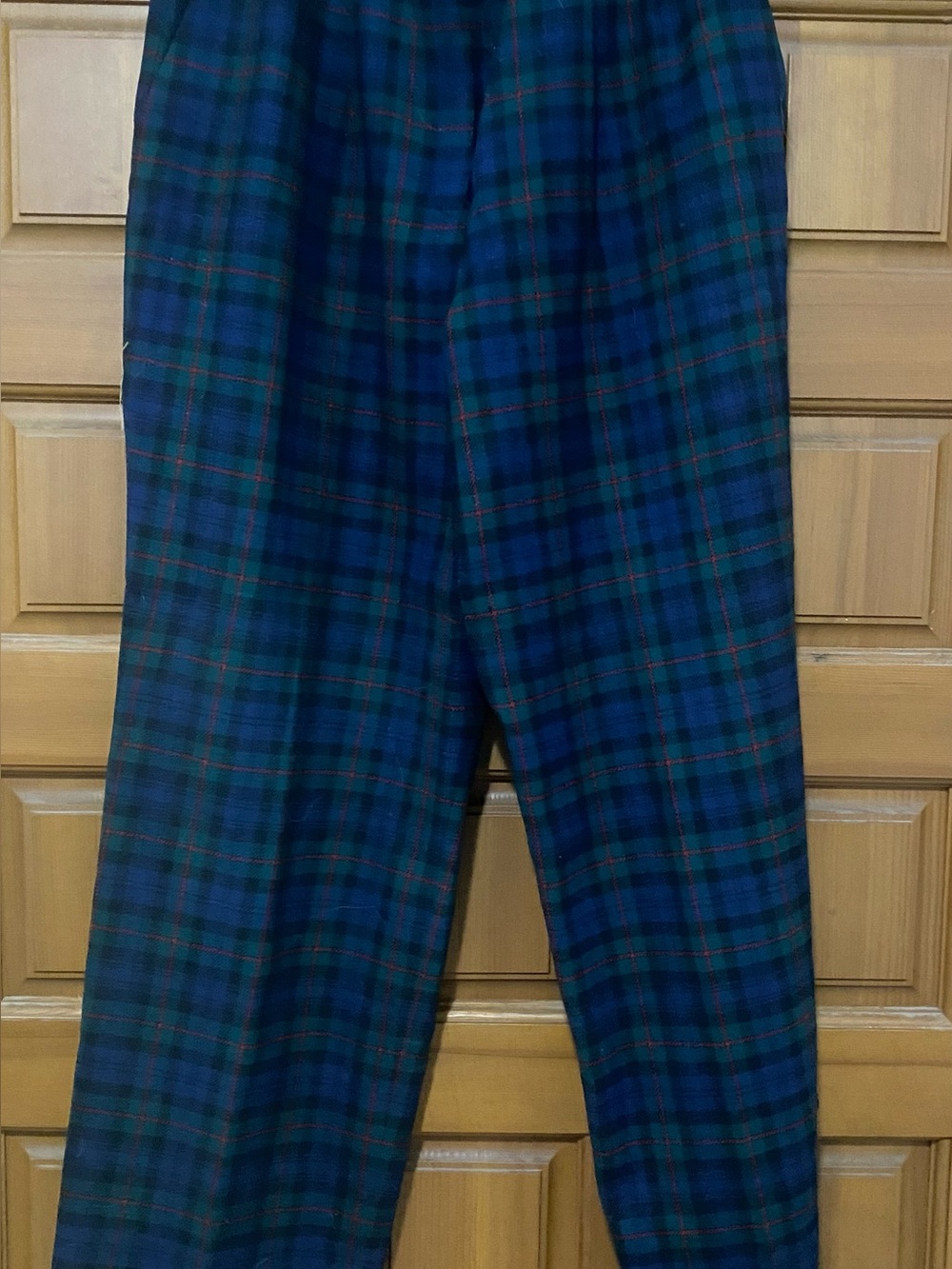Pendleton Woman’s Blue and Green Plaid Dress Pants